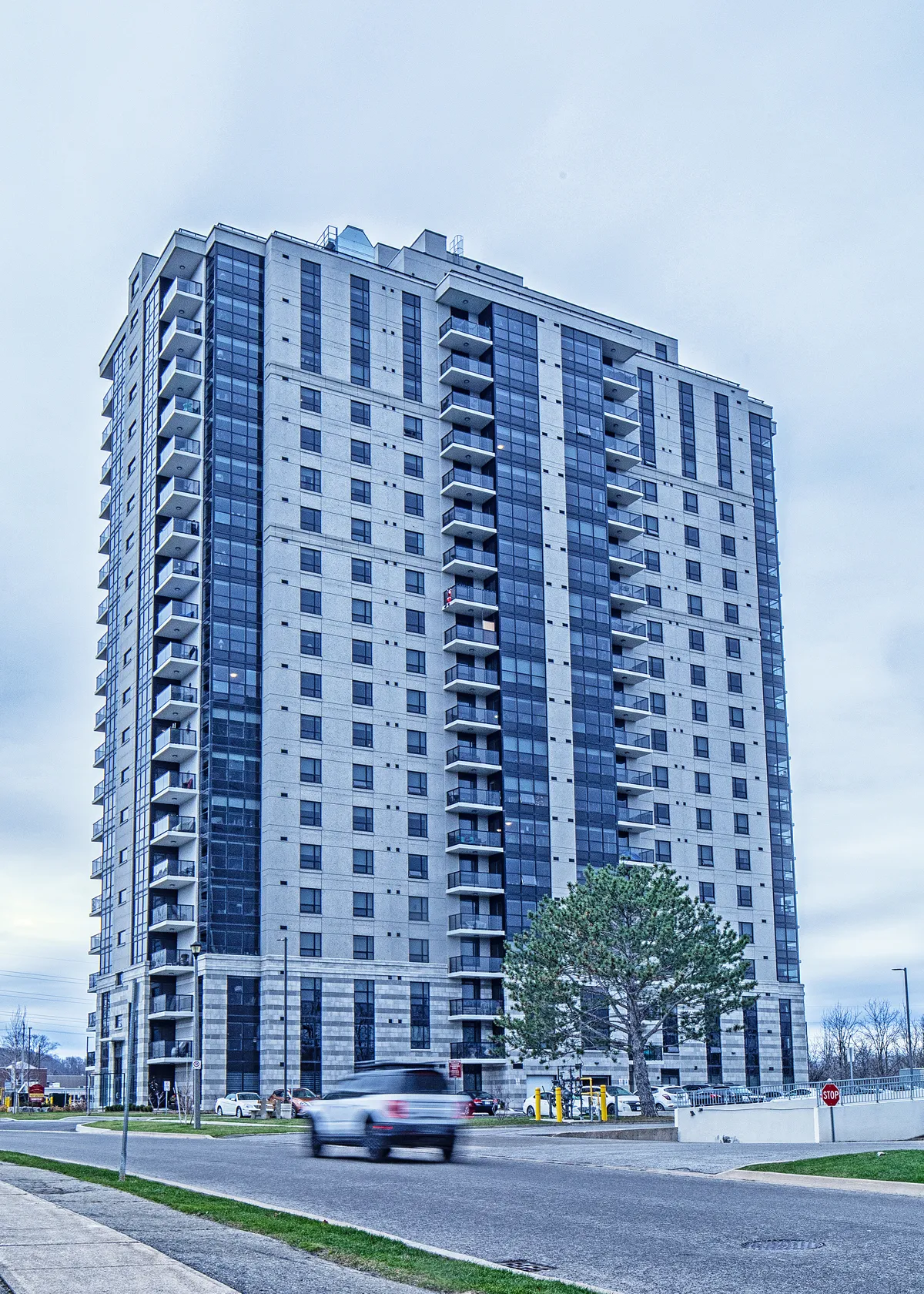 32-40 Towering Heights Blvd, St. Catharines

